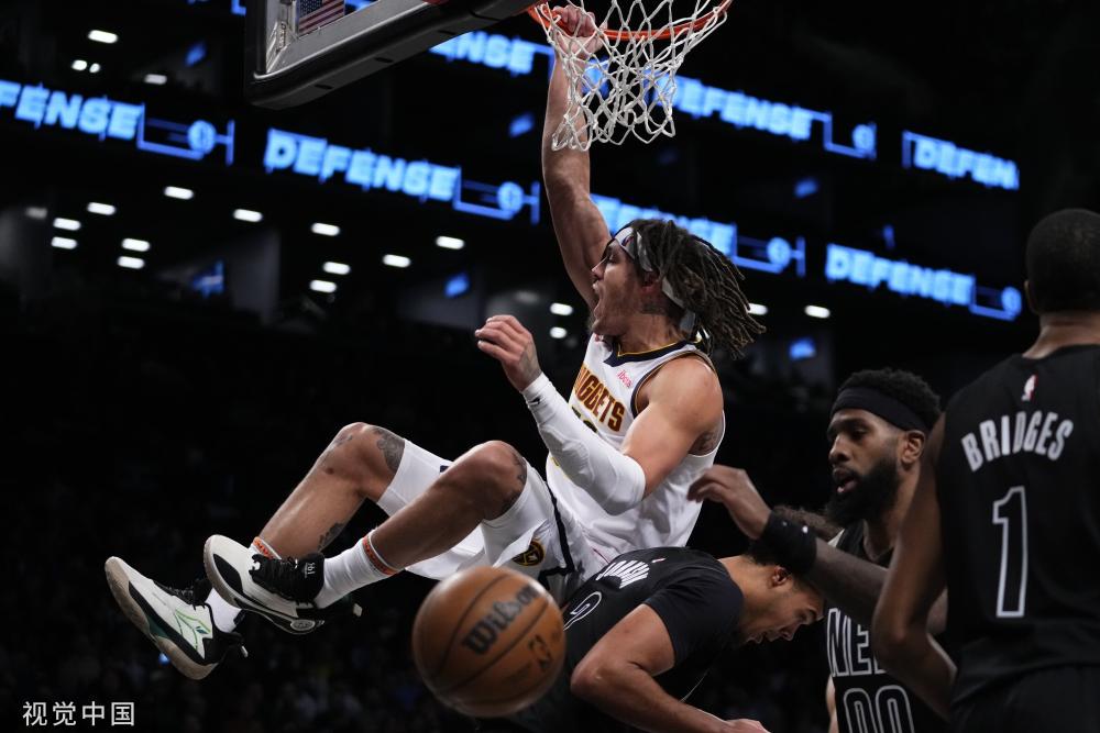 康发展的足 康发展的足