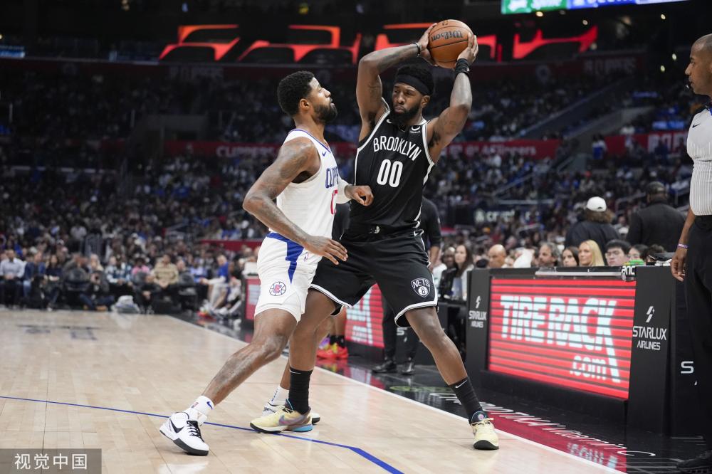 的球场表现 的球场表现